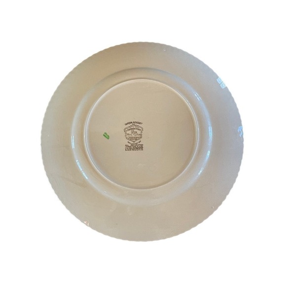 Vintage Johnson Bros Windsor Ware GARDEN BOUQUET 10” Dinner Plate. - Picture 2 of 4